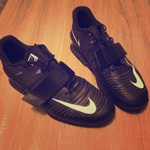 Men’s Nike Romaleo 3’s